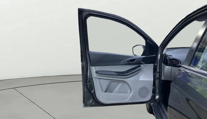 2024 Tata Tiago XTA PETROL, Petrol, Automatic, 19,056 km, LHS Front Door