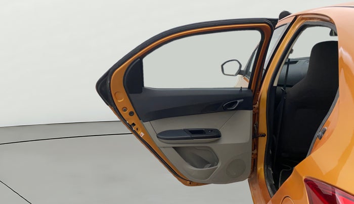 2016 Tata Tiago XT PETROL, Petrol, Manual, 81,746 km, LHS Rear Door