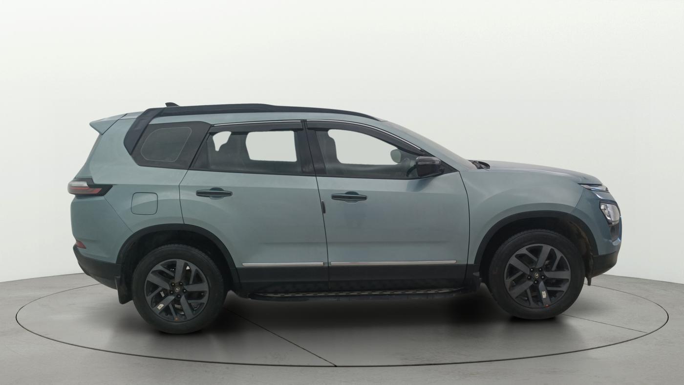 2021 Tata Safari XZ PLUS 6 S, Diesel, Manual, 38,740 km, Right Side View