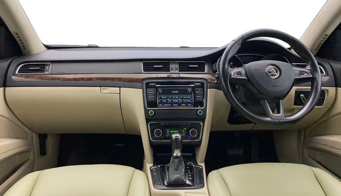2015 Skoda Superb ELEGANCE 1.8 TSI AT, Petrol, Automatic, 71,139 km, Dashboard