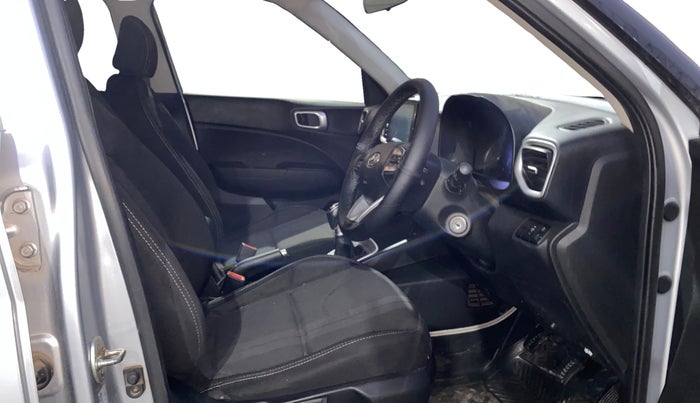 2021 Hyundai VENUE SX 1.0 TURBO, Petrol, Manual, 65,283 km, Right Side Front Door Cabin