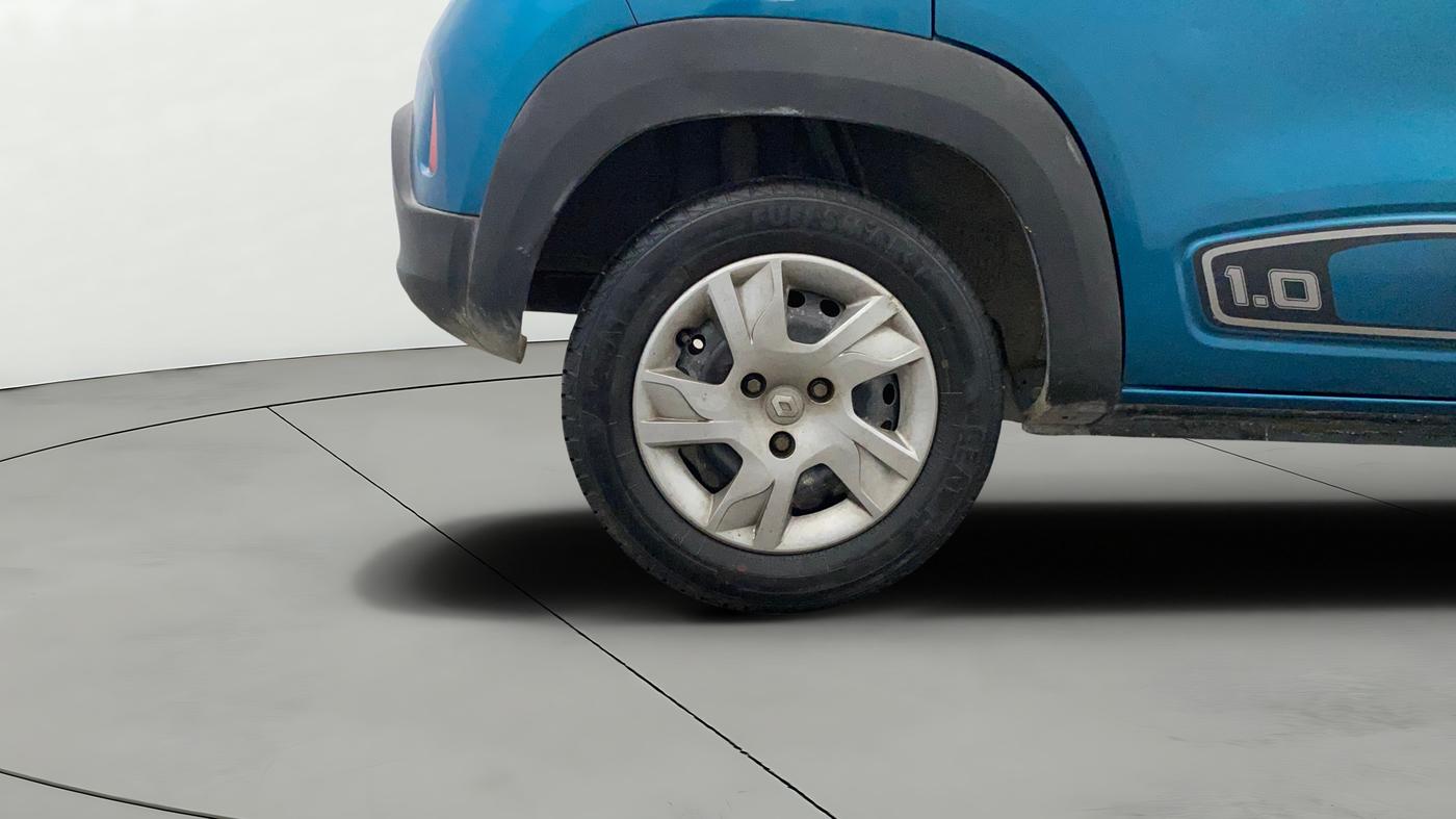 2021 Renault Kwid RXT 1.0 (O), Petrol, Manual, 35,393 km, Right Rear Wheel