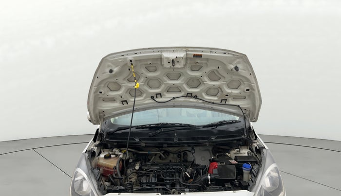 2015 Ford Figo Aspire TREND 1.2 PETROL, Petrol, Manual, 26,407 km, Open Bonet