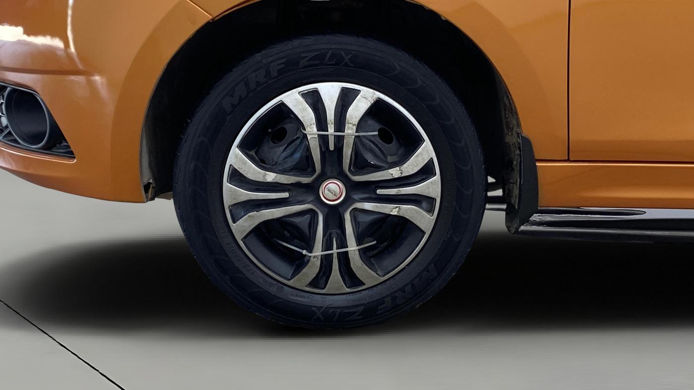 2016 Tata Tiago XT PETROL, Petrol, Manual, 89,738 km, Left Front Wheel