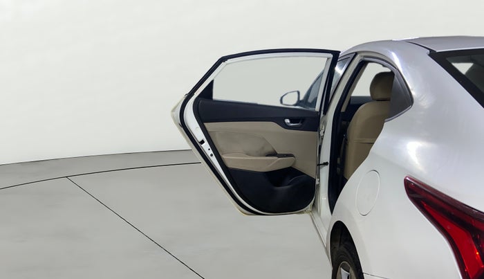 2018 Hyundai Verna 1.6 VTVT SX, Petrol, Manual, 75,728 km, LHS Rear Door