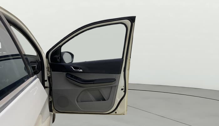 2021 Tata Tiago XZ PLUS PETROL, Petrol, Manual, 1,00,805 km, RHS Front Door