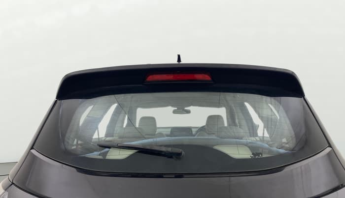 2021 Tata Safari XZA PLUS GOLD, Diesel, Automatic, 39,572 km, Rear Windshield