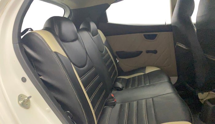 2018 Hyundai Eon ERA +, Petrol, Manual, 37,944 km, Right Side Rear Door Cabin