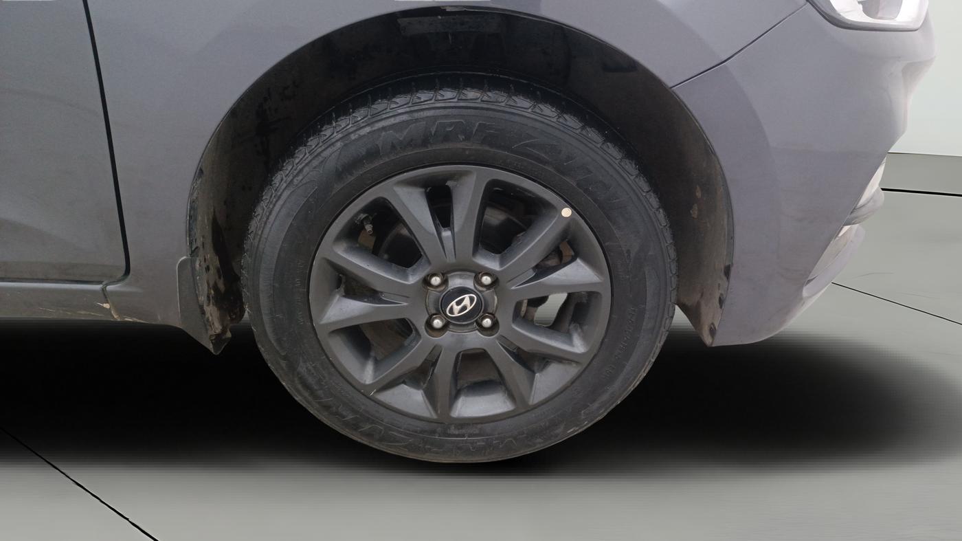 2019 Hyundai Elite i20 SPORTZ PLUS 1.2, Petrol, Manual, 35,304 km, Right Front Wheel