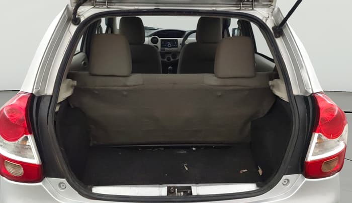 2015 Toyota Etios Liva GD, Diesel, Manual, 1,30,548 km, Boot Open Zoomed View