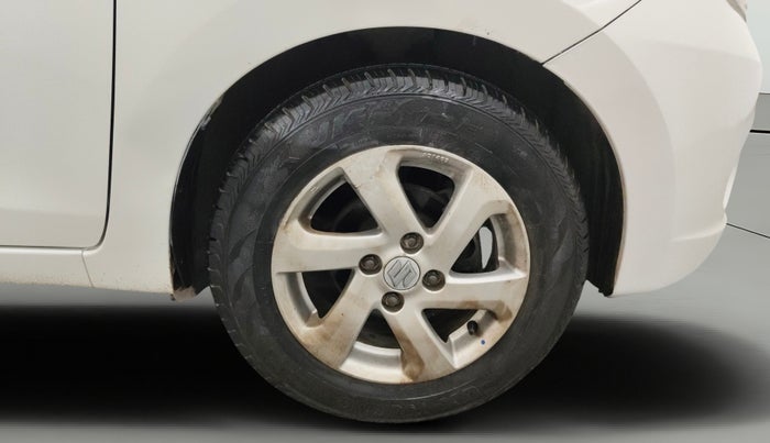 2016 Maruti Celerio ZXI (O), Petrol, Manual, 79,244 km, Right Front Wheel