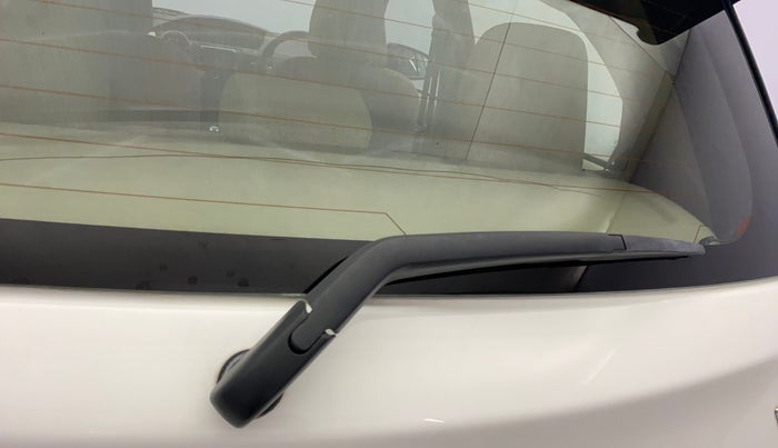 2019 Toyota Etios Liva V DUAL TONE, Petrol, Manual, 35,718 km, Rear Wiper