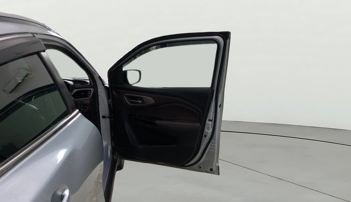 2023 Maruti FRONX ALPHA 1.0L TURBO 6 AT, Petrol, Automatic, 28,983 km, RHS Front Door