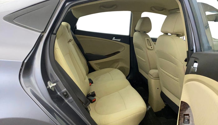 2015 Hyundai Verna FLUIDIC 4S 1.6 VTVT S(O), Petrol, Manual, 53,855 km, Right Side Rear Door Cabin