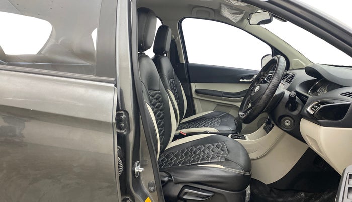 2024 Tata Tiago XZA PLUS PETROL, Petrol, Automatic, 22,141 km, Right Side Front Door Cabin