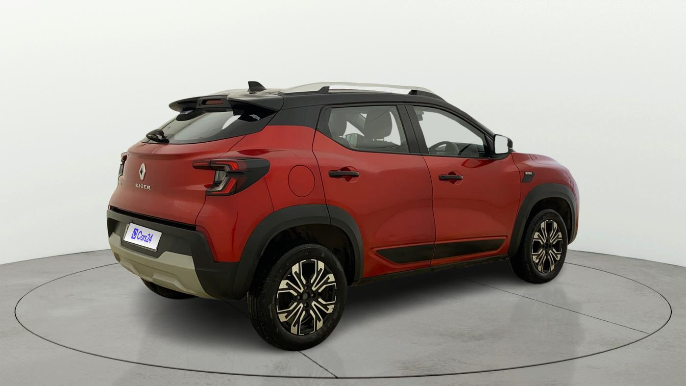 2023 Renault Kiger RXZ AMT, Petrol, Automatic, 12,858 km, Right Back Diagonal
