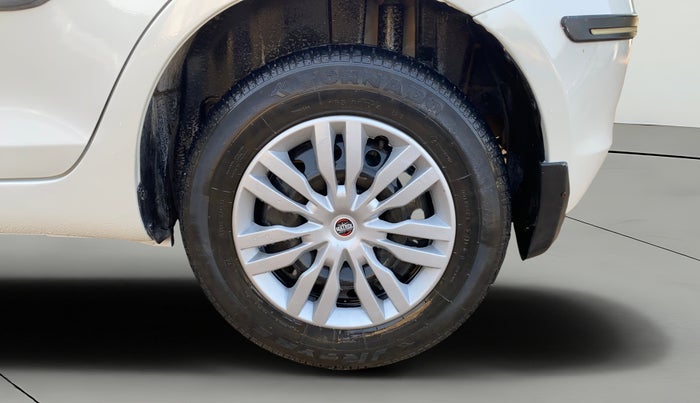 2015 Maruti Swift VXI, Petrol, Manual, 47,998 km, Left Rear Wheel