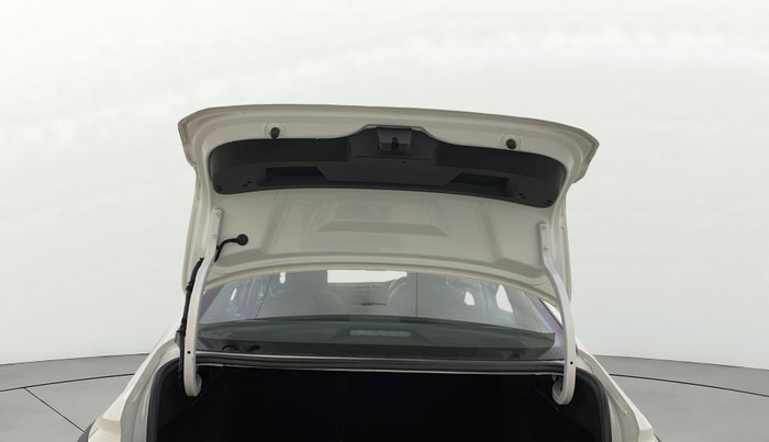 2023 Volkswagen VIRTUS GT PLUS TSI 1.5 EVO DSG, Petrol, Automatic, 31,448 km, Boot Door Open