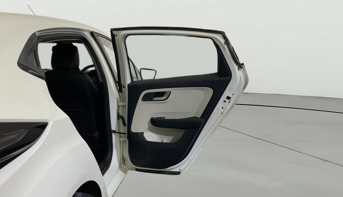 2021 Tata ALTROZ XZ PLUS PETROL, Petrol, Manual, 11,947 km, RHS Rear Door