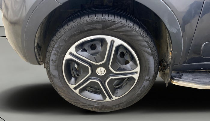 2018 Tata NEXON XMA PETROL, Petrol, Automatic, 72,443 km, Left Front Wheel