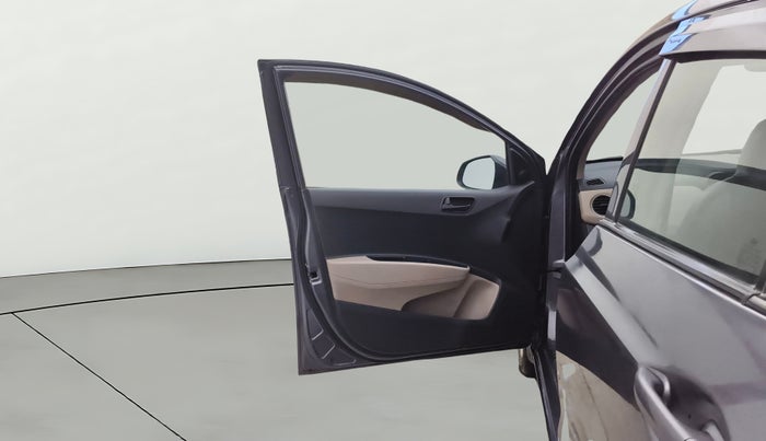 2017 Hyundai Grand i10 MAGNA AT 1.2 KAPPA VTVT, Petrol, Automatic, 38,740 km, LHS Front Door