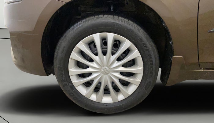 2016 Maruti Ciaz VXI+, Petrol, Manual, 70,040 km, Left Front Wheel