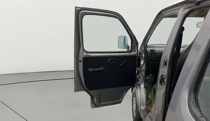 2023 Maruti Eeco 7 STR STD 1.2, CNG, Manual, 1,25,302 km, LHS Front Door