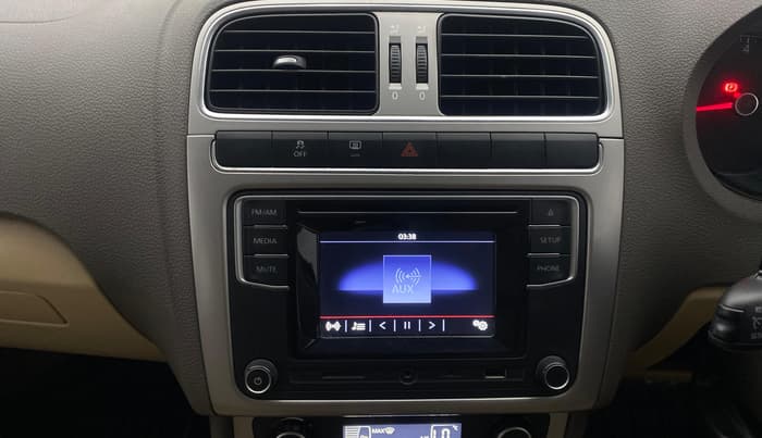 2016 Volkswagen Vento HIGHLINE PETROL AT, Petrol, Automatic, 59,116 km, Air Conditioner