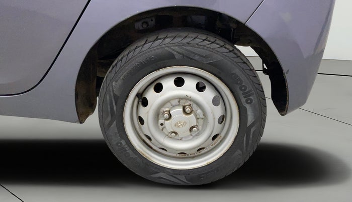 2017 Hyundai Eon ERA +, Petrol, Manual, 61,242 km, Left Rear Wheel