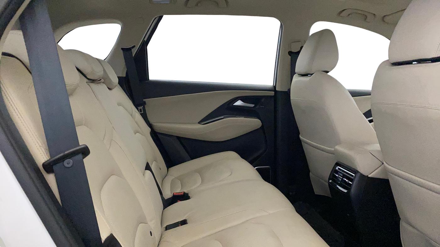 2024 MG HECTOR SHARP PRO 1.5 PETROL TURBO CVT PETROL, Petrol, Automatic, 14,132 km, Right Side Rear Door Cabin