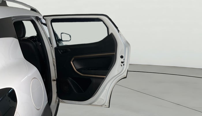 2022 Renault Kiger RXT MT, Petrol, Manual, 25,917 km, RHS Rear Door