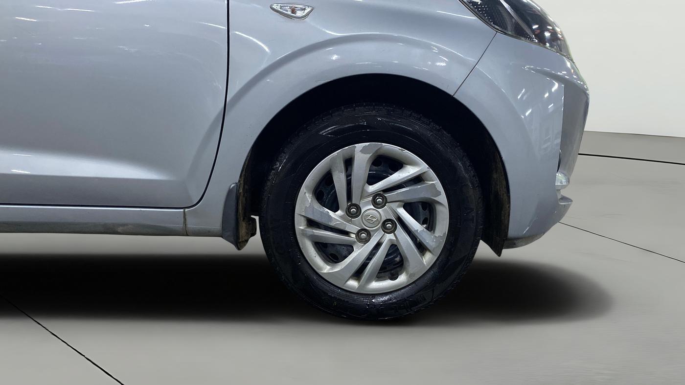 2021 Hyundai GRAND I10 NIOS MAGNA 1.2 KAPPA VTVT, Petrol, Manual, 83,984 km, Right Front Wheel