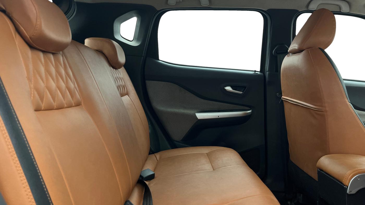 2022 Nissan MAGNITE XL, Petrol, Manual, 54,684 km, Right Side Rear Door Cabin