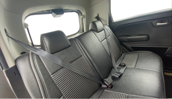 2023 Maruti New Wagon-R ZXI PLUS 1.2 AMT, Petrol, Automatic, 26,758 km, Right Side Rear Door Cabin