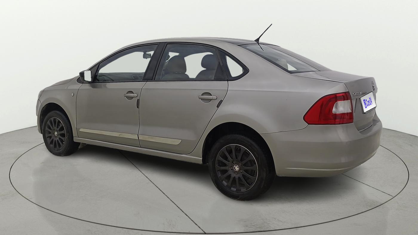 2015 Skoda Rapid ELEGANCE 1.6 MPI MT, Petrol, Manual, 98,452 km, Left Back Diagonal