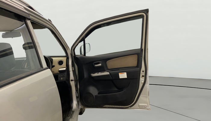2015 Maruti Wagon R 1.0 LXI CNG, CNG, Manual, 78,270 km, RHS Front Door