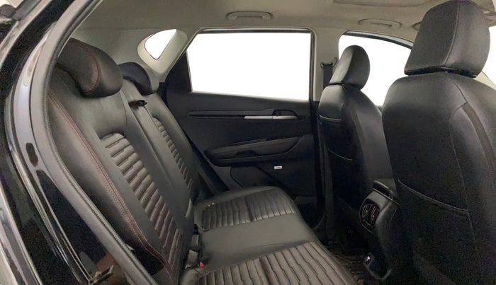 2021 KIA SONET GTX PLUS 1.0 DCT, Petrol, Automatic, 45,539 km, Right Side Rear Door Cabin