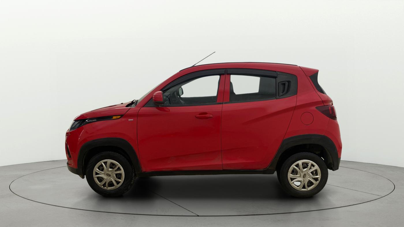 2018 Mahindra KUV 100 NXT K4+ P 6 STR, Petrol, Manual, 27,991 km, Left Side