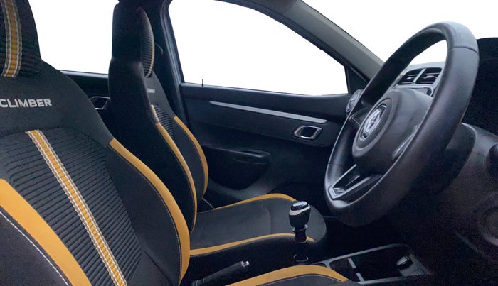 2022 Renault Kwid CLIMBER MT 1.0, Petrol, Manual, 56,050 km, Right Side Front Door Cabin