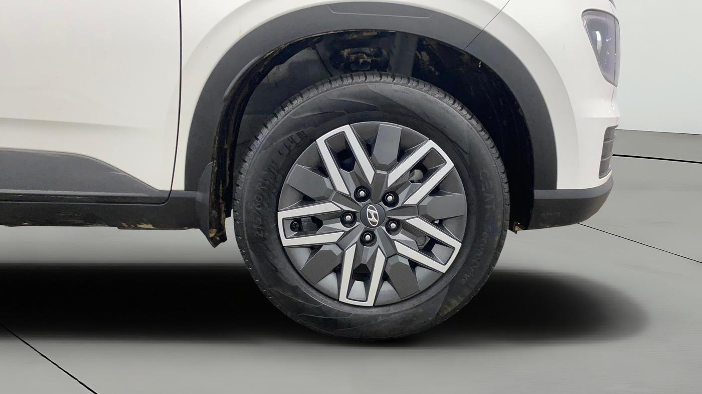 2024 Hyundai VENUE S (O) 1.0 Turbo Petrol DCT, Petrol, Automatic, 15,043 km, Right Front Wheel