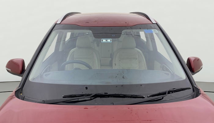 2023 KIA CARENS LUXURY PLUS 1.5 DIESEL AT 7 STR, Diesel, Automatic, 13,641 km, Front Windshield