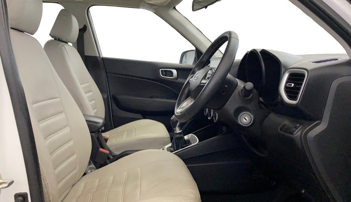 2020 Hyundai VENUE SX 1.0 TURBO, Petrol, Manual, 26,532 km, Right Side Front Door Cabin