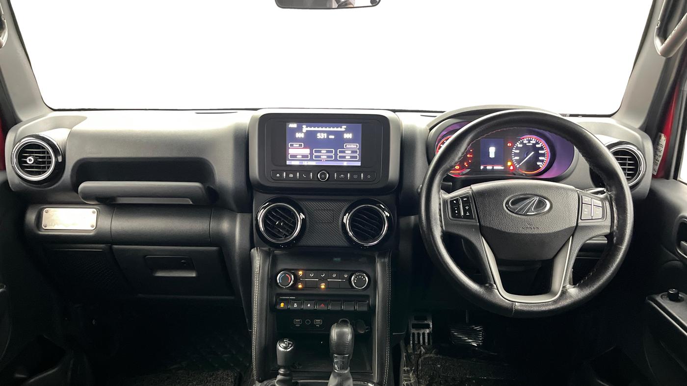 2021 Mahindra Thar LX  P 4WD AT CONVERTIBLE, Petrol, Automatic, 39,461 km, Dashboard