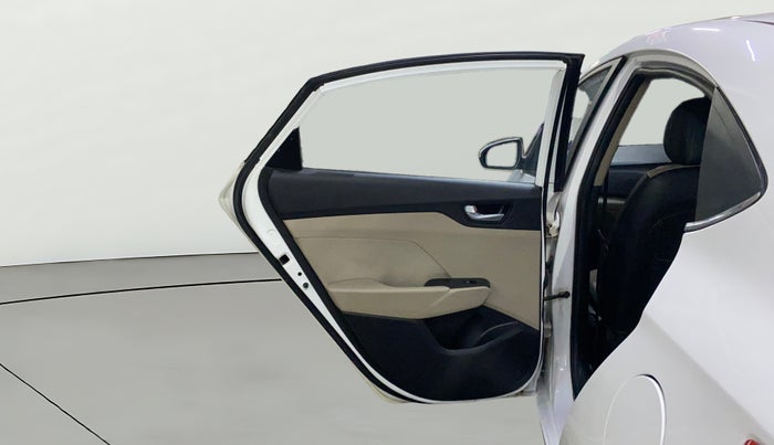 2020 Hyundai Verna 1.6 VTVT SX, Petrol, Manual, 84,553 km, LHS Rear Door