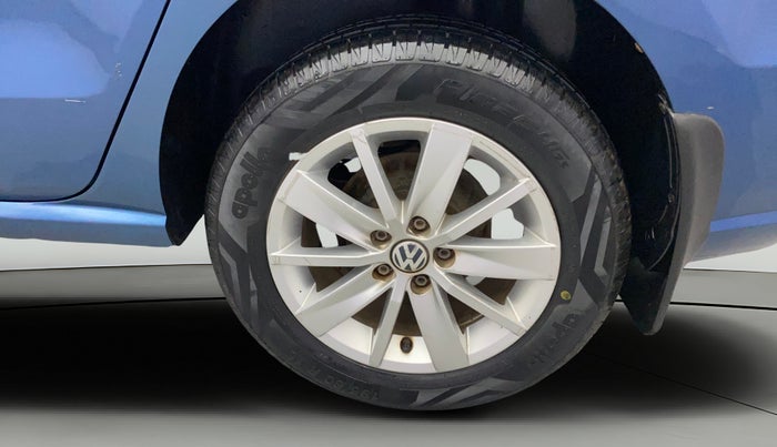 2016 Volkswagen Ameo HIGHLINE1.2L, Petrol, Manual, 68,683 km, Left Rear Wheel