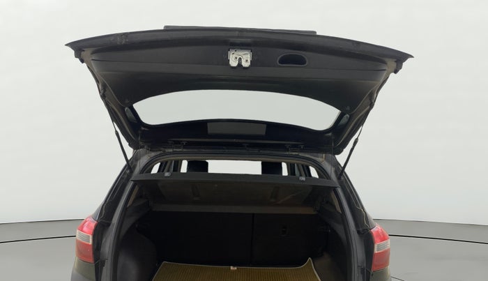 2015 Hyundai Creta SX PLUS AT 1.6 DIESEL, Diesel, Automatic, 1,28,098 km, Boot Door Open