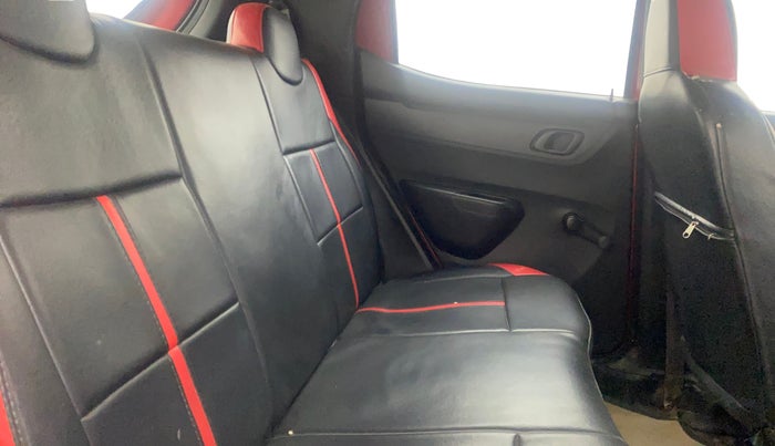 2017 Renault Kwid RXL, Petrol, Manual, 59,009 km, Right Side Rear Door Cabin