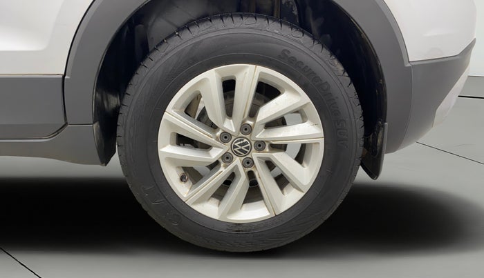 2022 Volkswagen TAIGUN HIGHLINE 1.0 TSI MT, Petrol, Manual, 69,593 km, Left Rear Wheel