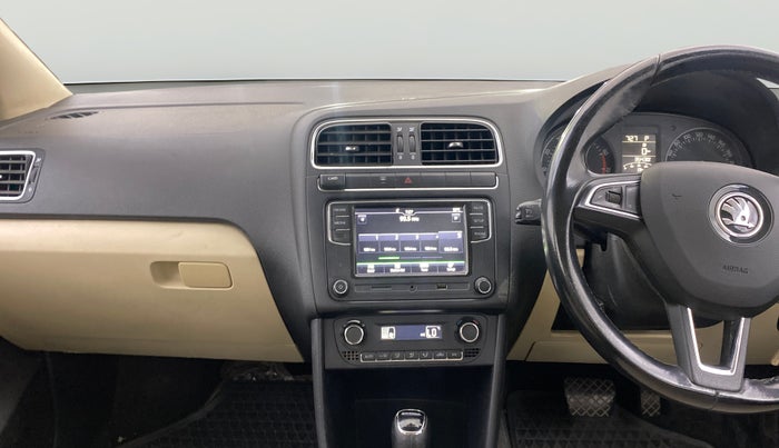 2017 Skoda Rapid STYLE 1.6 MPI AT, Petrol, Automatic, 54,614 km, Air Conditioner