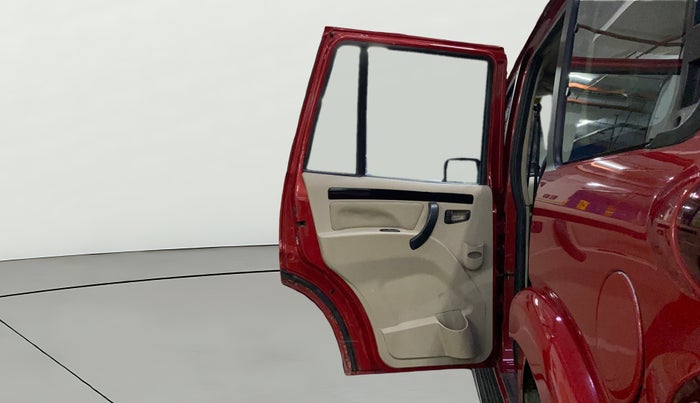 2024 Mahindra SCORPIO CLASSIC S11 MT 7S CC, Diesel, Manual, 25,948 km, LHS Rear Door